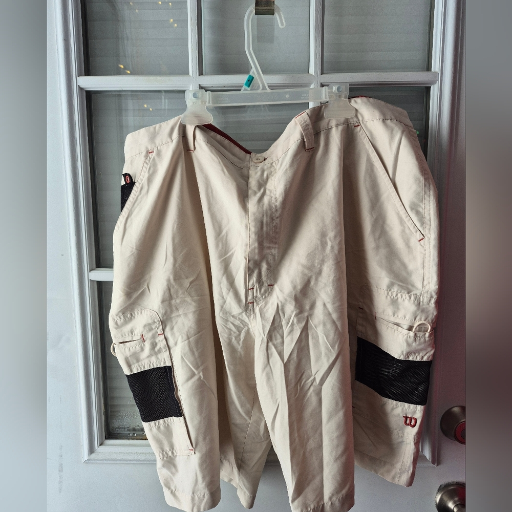 Wilson Ultra Beige Golf Shorts